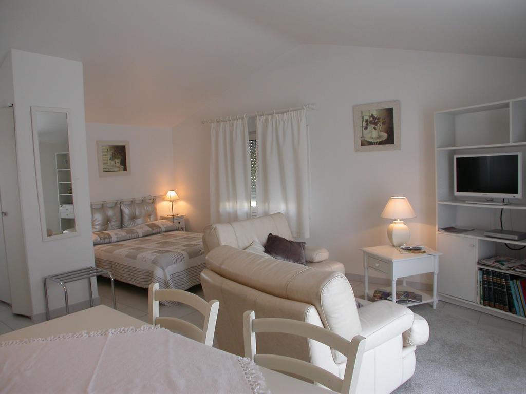 Apartments La Madeleine Авіньйон Номер фото